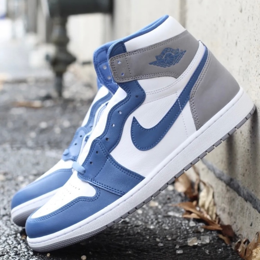 Nike Air Jordan 1 Retro High OG True Blue DZ5485-410 GS New